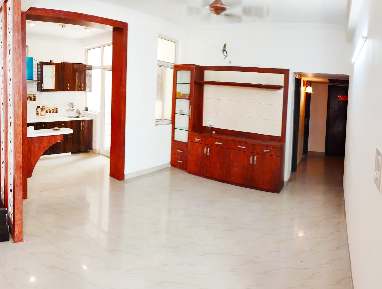 3.5 BHK + Pooja Room Apartment For Sale in Parsvnath Planet