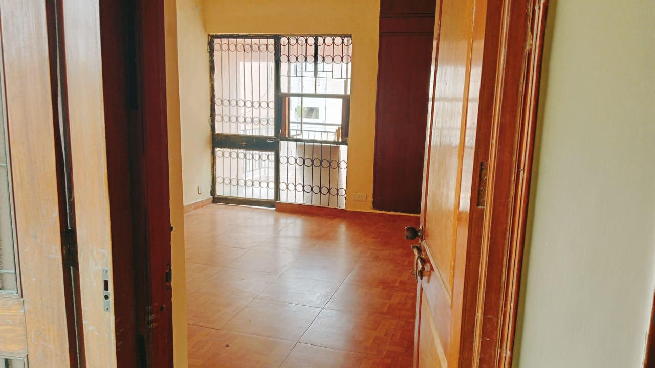 3 BHK + Study Room Apartment For Rent in Vasant Kunj