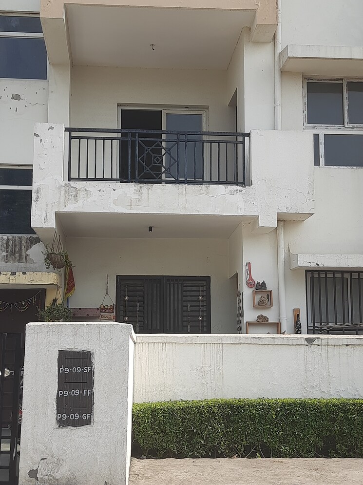 Kitchen, bptp-elite-floors 3 Bedroom 1027 Sq.Ft. Builder Floor In Sector 83 Faridabad 8596107