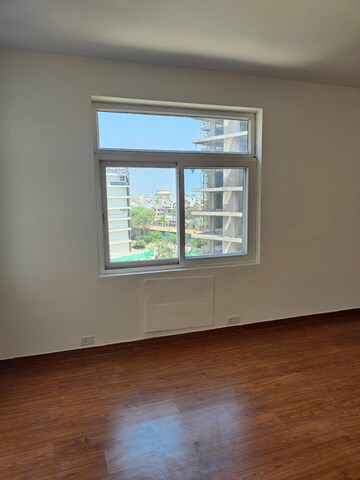 Room in 3 BHK Apartment at Rohtas Plumeria, Gomti Nagar – for Sale