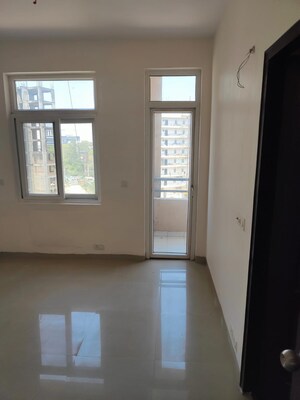 Room in 3 BHK Apartment at Rohtas Plumeria, Gomti Nagar – for Sale