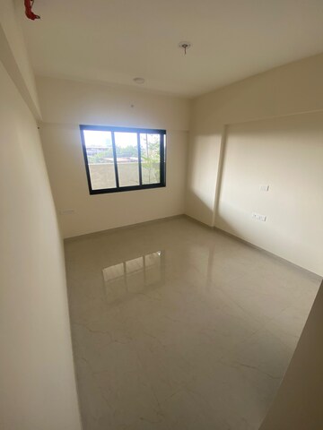Room in 1 BHK Apartment at Mehta Cornerstone, Kalyan West – for Sale
