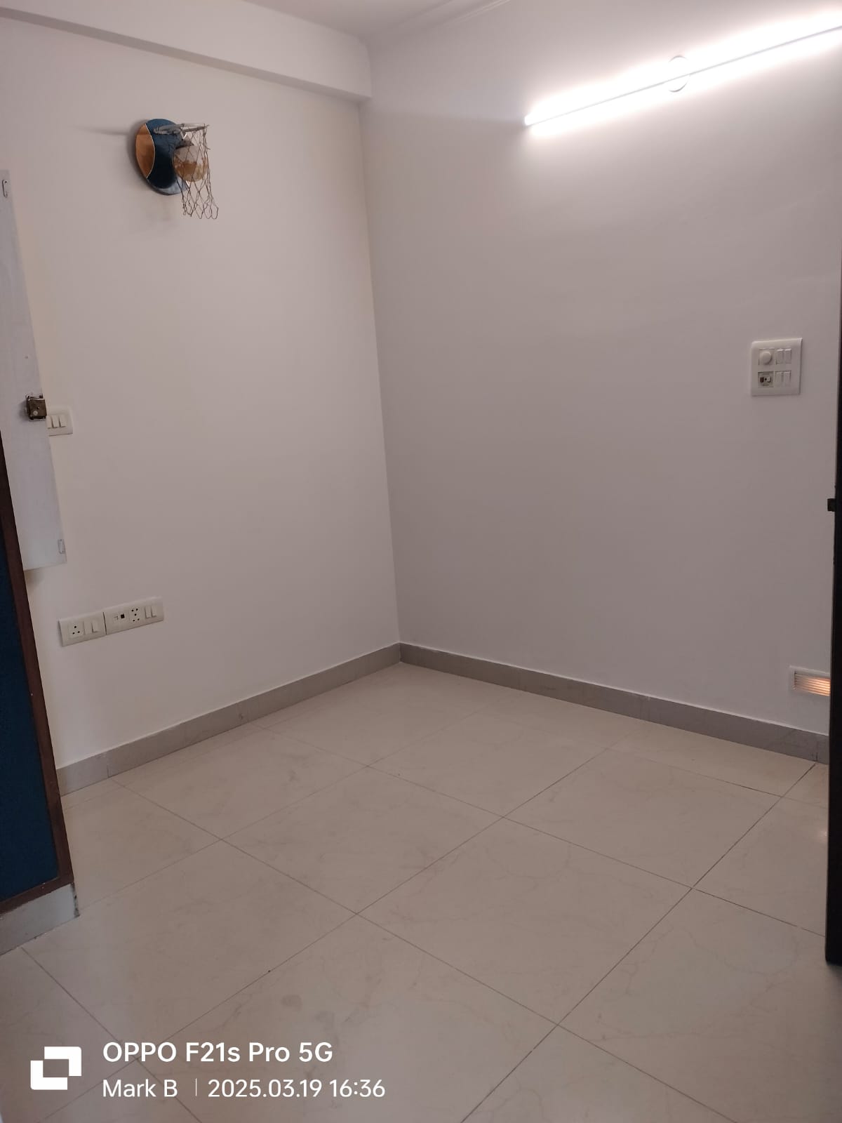 3 BHK + Study Room Apartment For Rent in Vasant Kunj