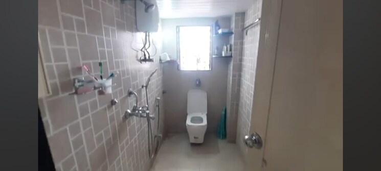 Bathroom, hiranandani-estate-astoria 2 Bedroom 1000 Sq.Ft. Apartment In Ghodbunder Road Thane 8596152