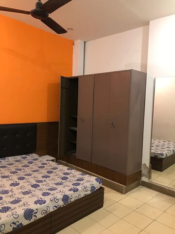 1.5 BHK Independent House For Rent in Sector 27