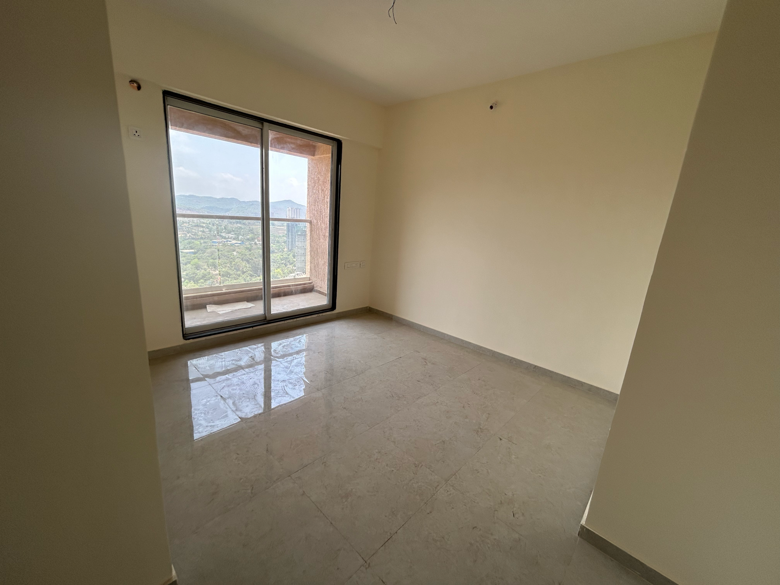 2 BHK + Pooja Room Apartment For Rent in Mahavir Kalpavruksha