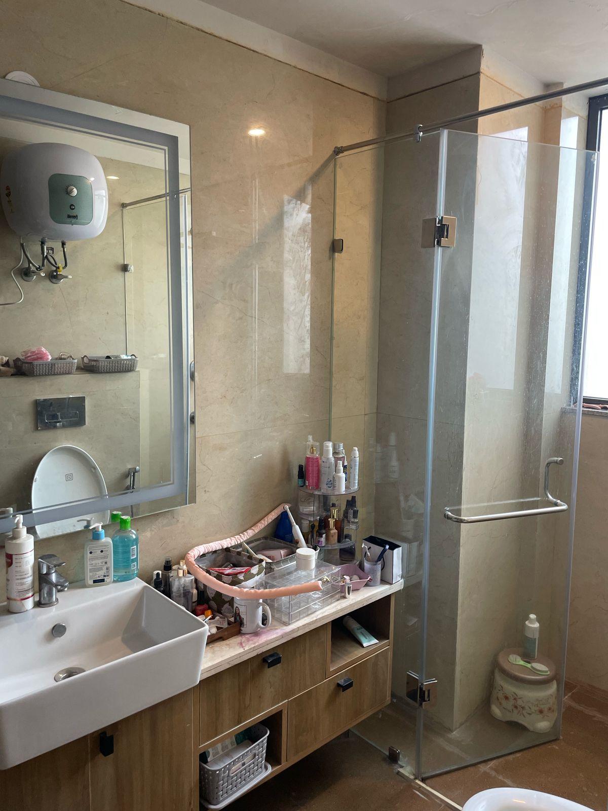 2 BHK + Servant Room 2189 Sq.Ft. Builder Floor in Unitech Arcadia