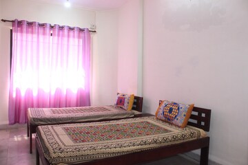 Bedroom in 2 BHK Apartment at Hiranandani Powai Park, Powai – for Rent
