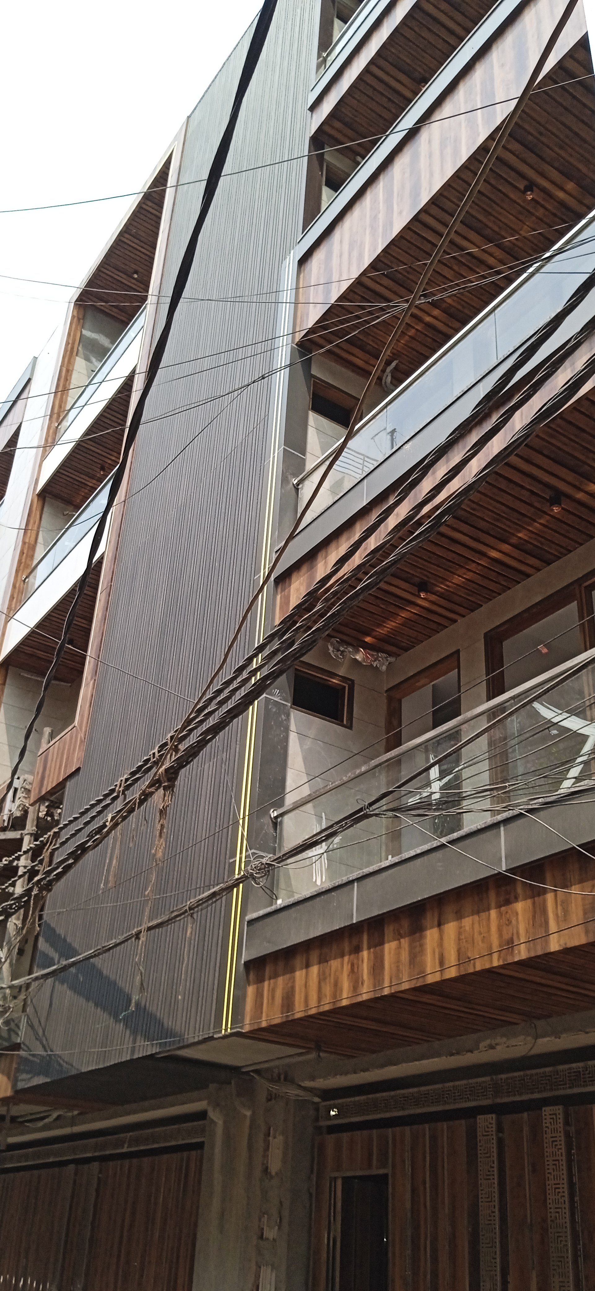 3 BHK + Pooja Room,Study Room Builder Floor For Sale in Ultra Luxury Apartment 