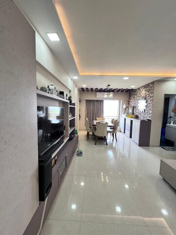 2 BHK Apartment For Rent in Sunteck City Avenue 1, Goregaon West