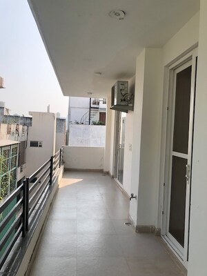 3 BHK Builder Floor For Sale in Sushant Lok I