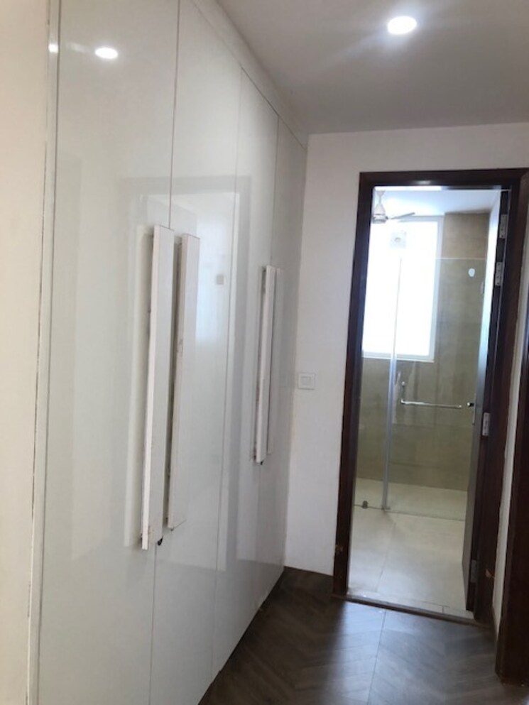 undefined, sushant lok i 3 Bedroom 300 Sq.Yd. Builder Floor In Sushant Lok I Gurgaon 8596489