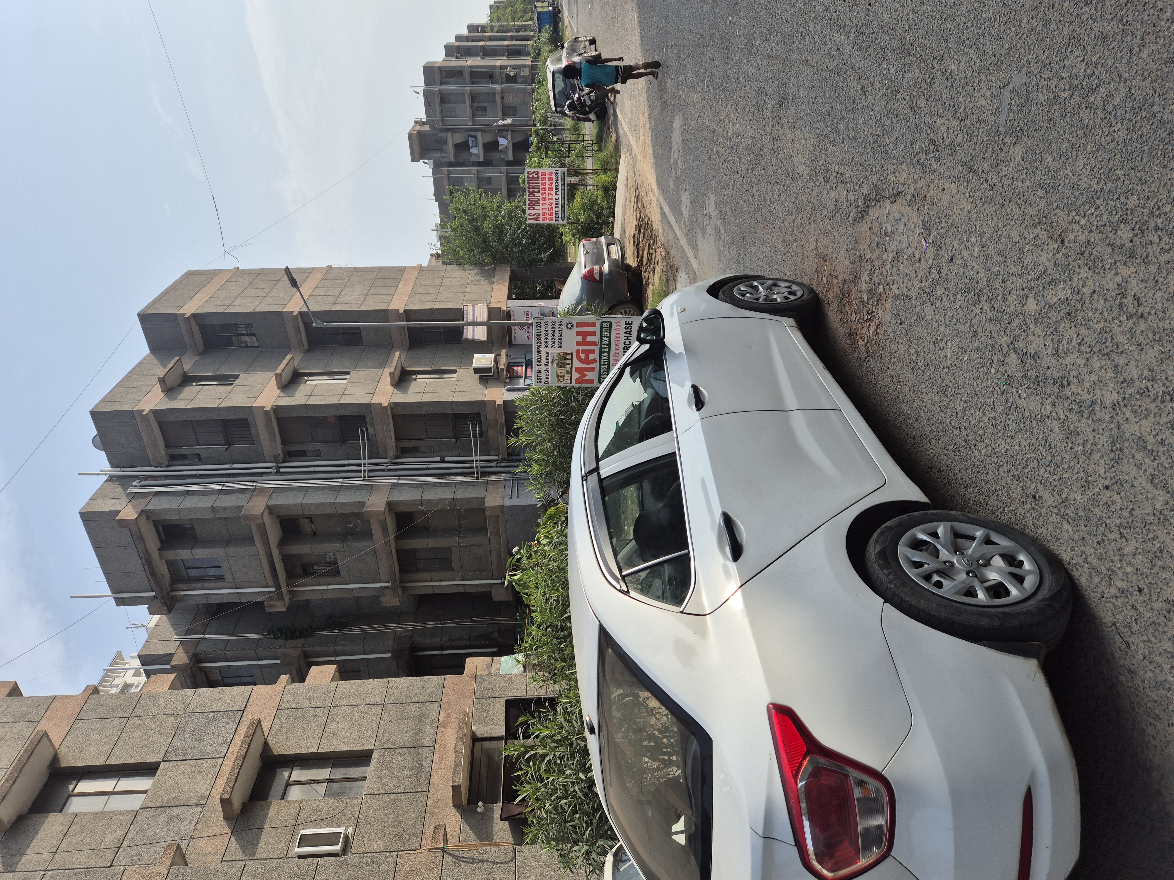 1.5 BHK Apartment For Sale in Ews Vaidpura Noida Extens