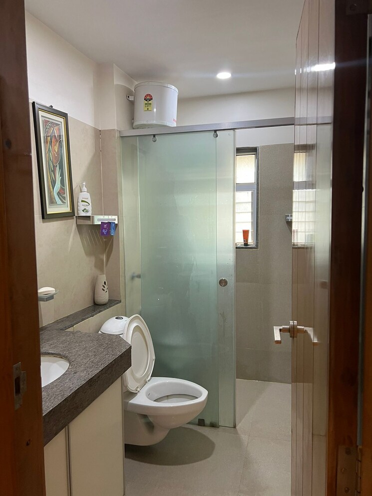 Bathroom, godrej-garden-city-pinecrest 3 Bedroom 2211 Sq.Ft. Apartment In Jagatpur Ahmedabad 8596570