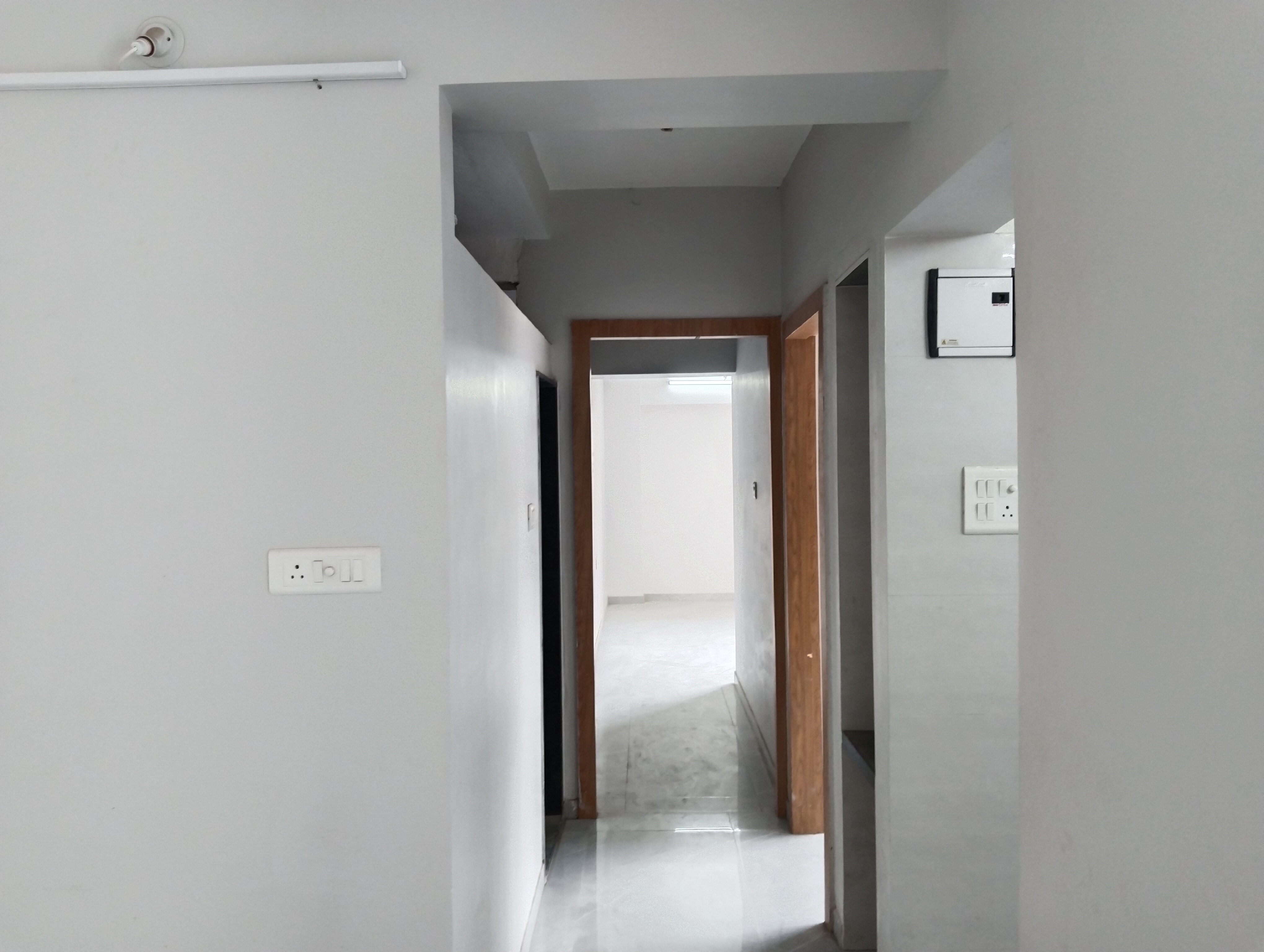 2 BHK Apartment For Sale in Viva Parijat Heights