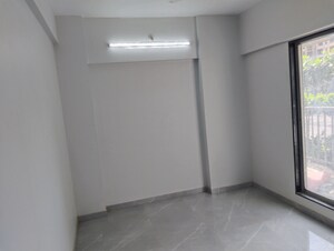 Room in 2 BHK Apartment at Viva Parijat Heights, Nalasopara West – for Sale