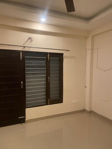 Room in 3 BHK Villa at Agarwal Swastik Greens, Badowala – for Rent