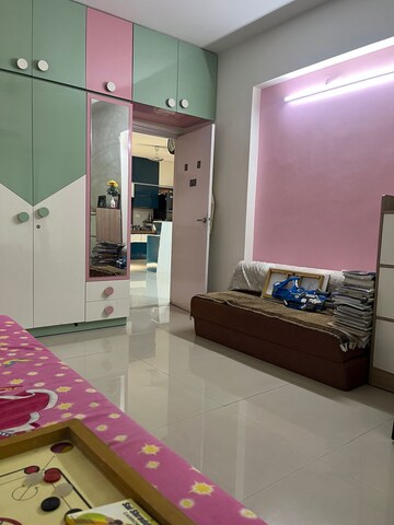 Bedroom in 3 BHK Apartment at Vaishnodevi Circle – for Rent