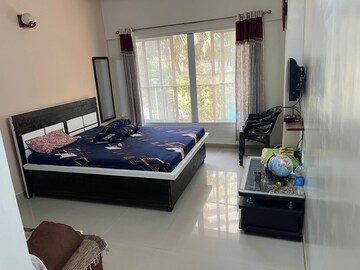 Bedroom in 3 BHK Apartment at Vaishnodevi Circle – for Rent