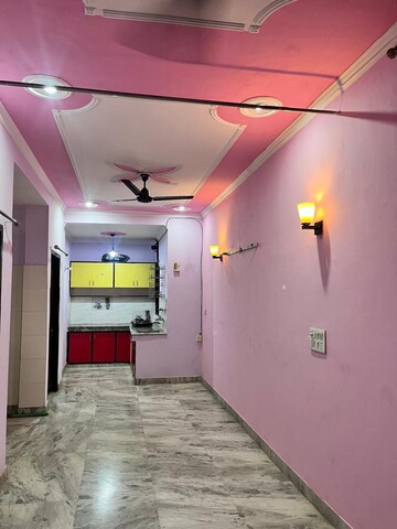 Building Lobby in 2 BHK Builder Floor at Sector 40 – for Rent