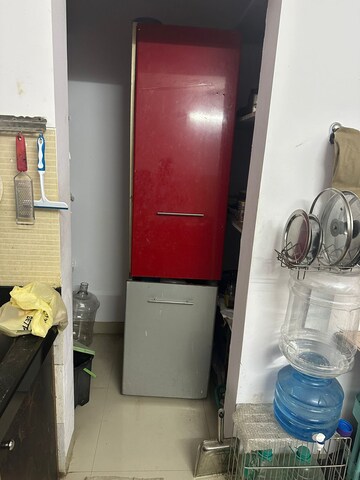 Furnished Amenities in 3 BHK Apartment at Lodha Splendora, Ghodbunder Road – for Sale