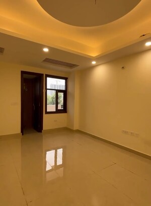 Room in 4 BHK Apartment at Javin Raj Empire, Raj Nagar Extension – for Sale