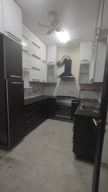 Kitchen in 3 BHK Apartment at RWA Chittaranjan Park Block R, Chittaranjan Park – for Sale