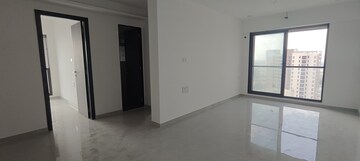2 BHK Apartment For Rent in Dev Leo Tower, Oshiwara