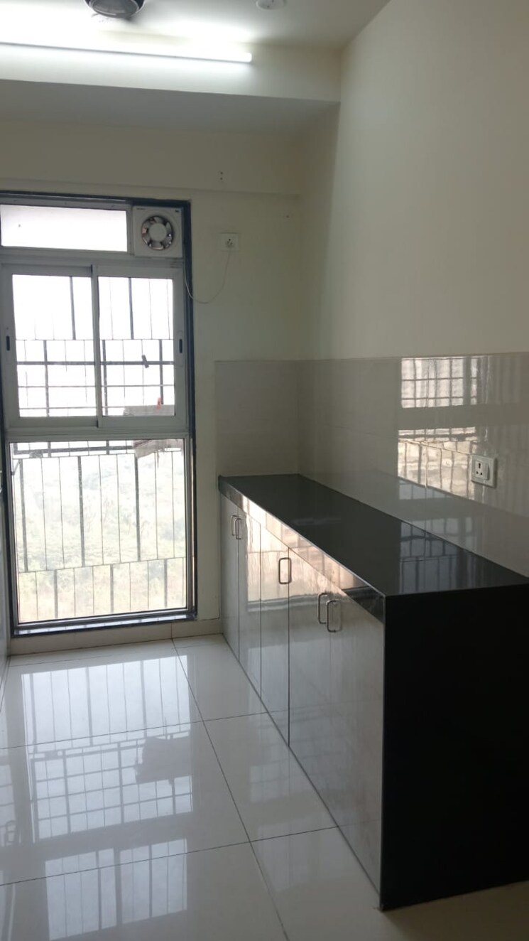 Kitchen, godrej-nest-kandivali 2 Bedroom 606 Sq.Ft. Apartment In Kandivali East Mumbai 8596706