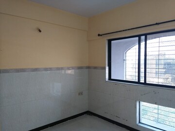 Room in 2 BHK Apartment at Vashi Sector 30 – for Rent