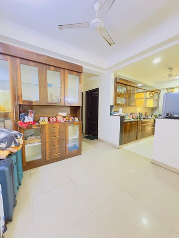 1 RK Apartment For Rent in Aims Golf City, Sector 75