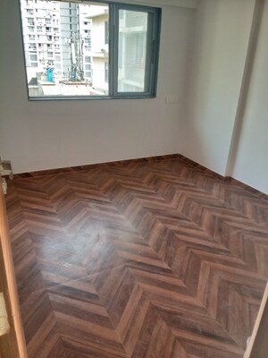 Room in 1 BHK Apartment at Madhu Matrusmruti CHS, Goregaon West – for Sale