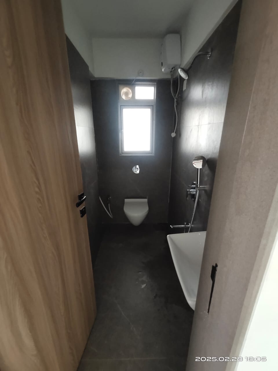 1 BHK + Extra Room Apartment For Sale in Rajmani Apartment