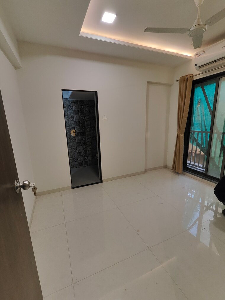 Room, vasai west 1 Bedroom 418 Sq.Ft. Apartment In Vasai West Palghar 8596783