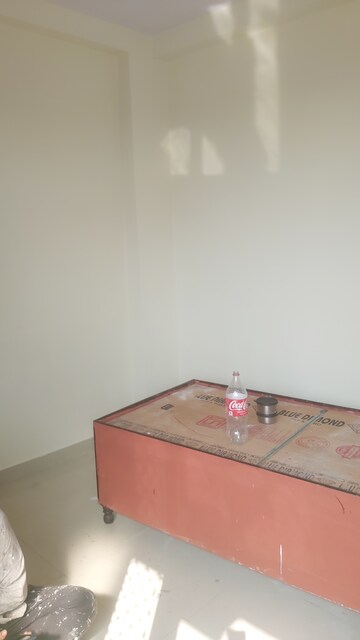Furnished Amenities in 1 RK Builder Floor at Mayur Vihar – for Rent