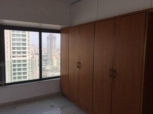 Room in 3 BHK Apartment at Mahindra Lifespaces Belvedere Court, Mahalaxmi – for Sale