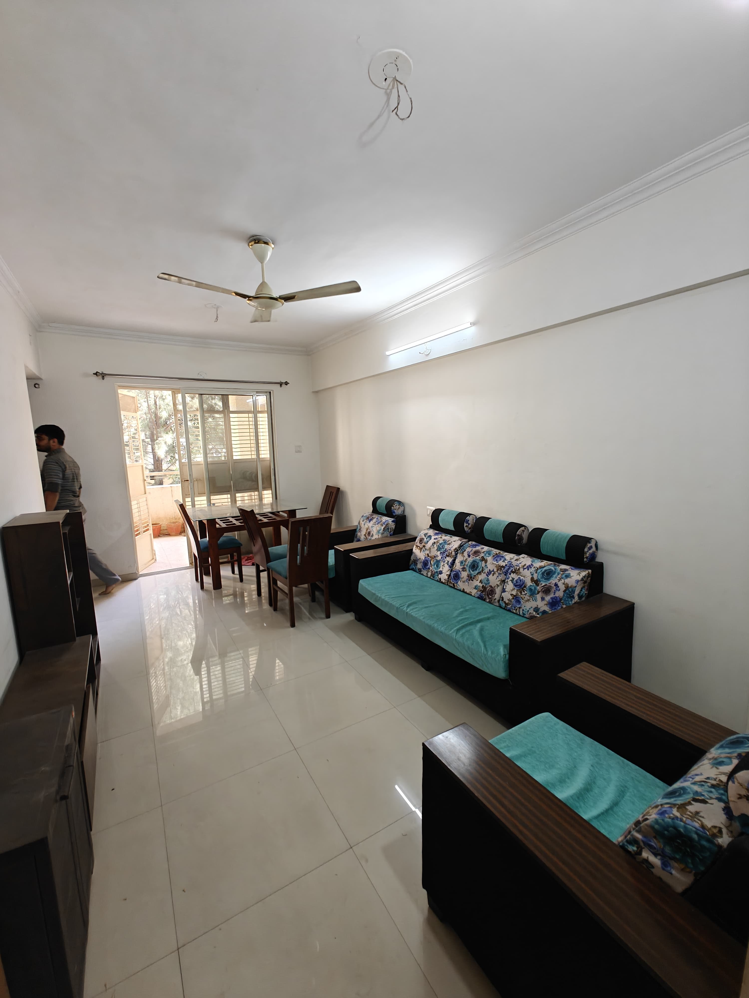 2 BHK Apartment For Rent in Ambiience Antilia