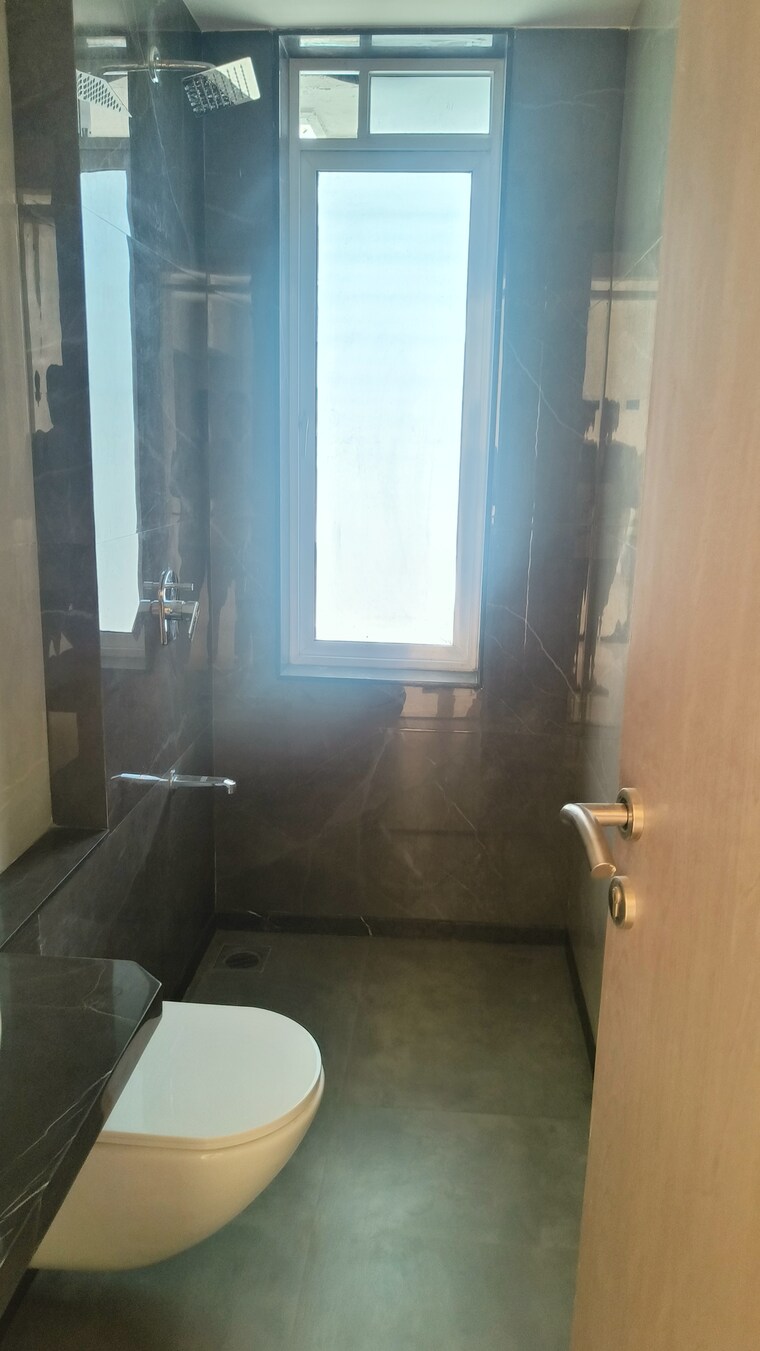 Bathroom, avron-v 4 Bedroom 1410 Sq.Ft. Apartment In Chembur Mumbai 8596821