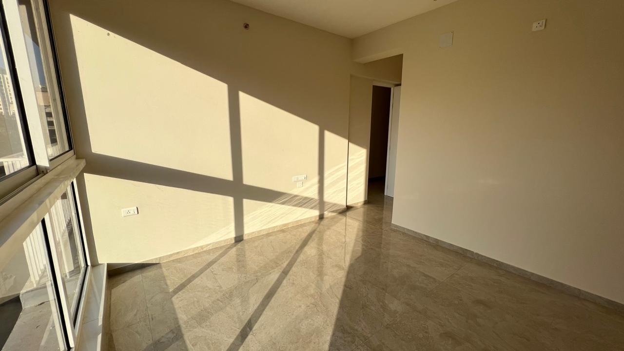 2 BHK Apartment For Sale in Hubtown Greenwoods