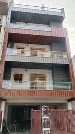 3 BHK + Pooja Room 180 Sq.Yd. Builder Floor in Fidato Honour Homes