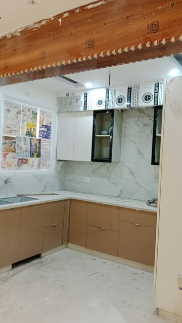 Kitchen in 3 BHK Builder Floor at Fidato Honour Homes, Sector 89 – for Sale