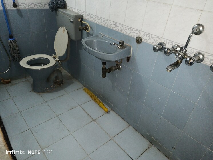 Bathroom, giri-govind-apartment 2 Bedroom 1065 Sq.Ft. Apartment In Kopar Khairane Navi Mumbai 8596899