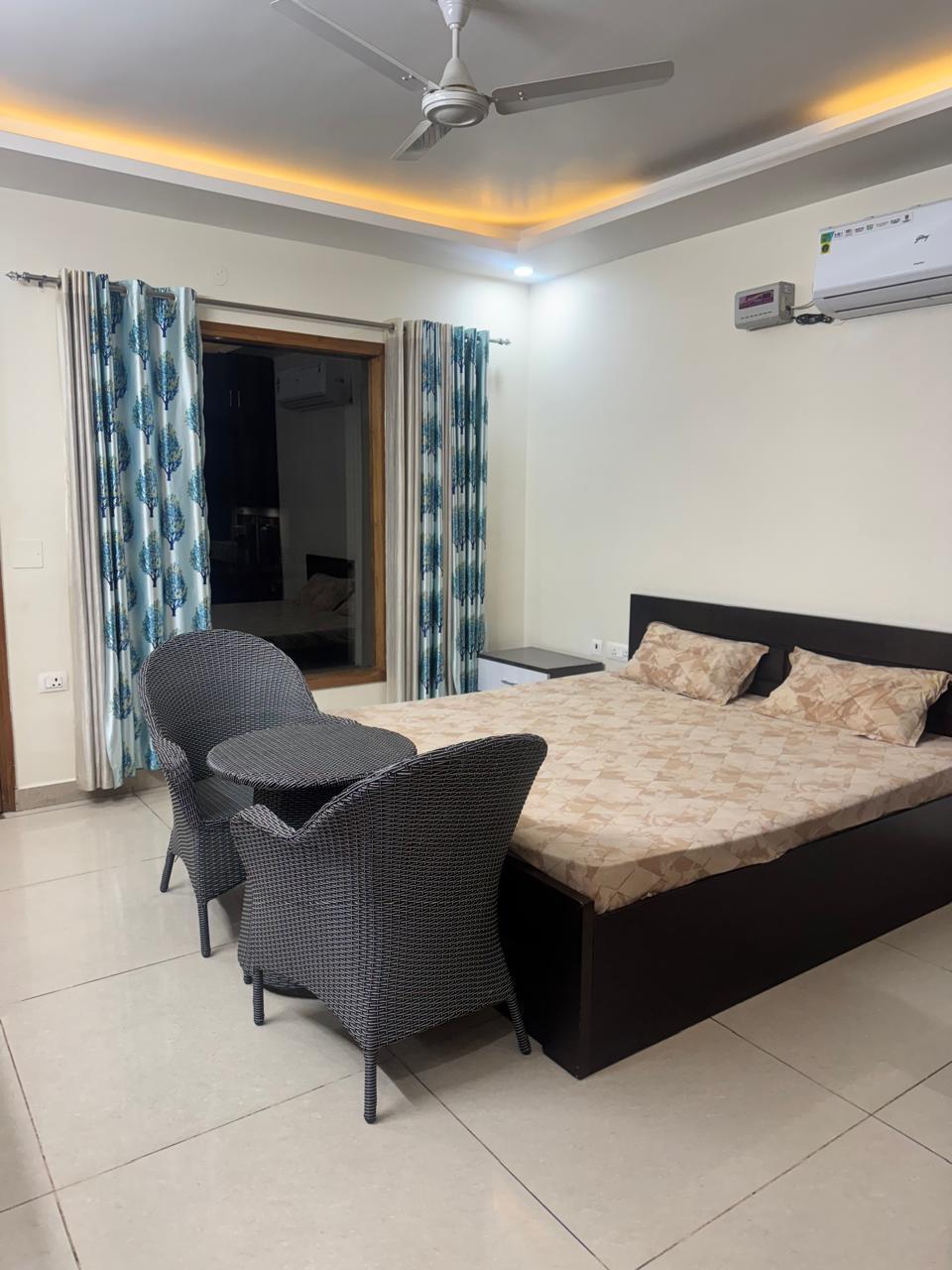 2 BHK Builder Floor For Rent in C Block 