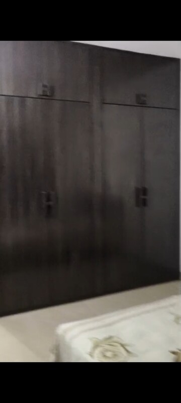 Furnished Amenities in 2 BHK Apartment at Pradnya Apartment Vakola, Vakola – for Rent