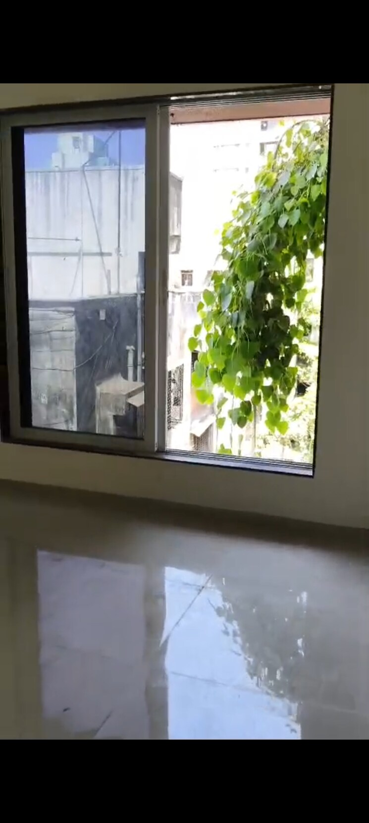 Room, happy-house 2 Bedroom 700 Sq.Ft. Apartment In Vakola Mumbai 8596900