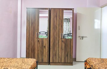 Bedroom in  Pg at Powai – for Rent