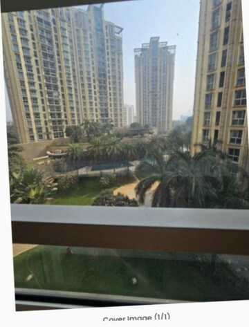 2 BHK Apartment For Rent in Sheth Vasant Lawns, Laxmi Nagar