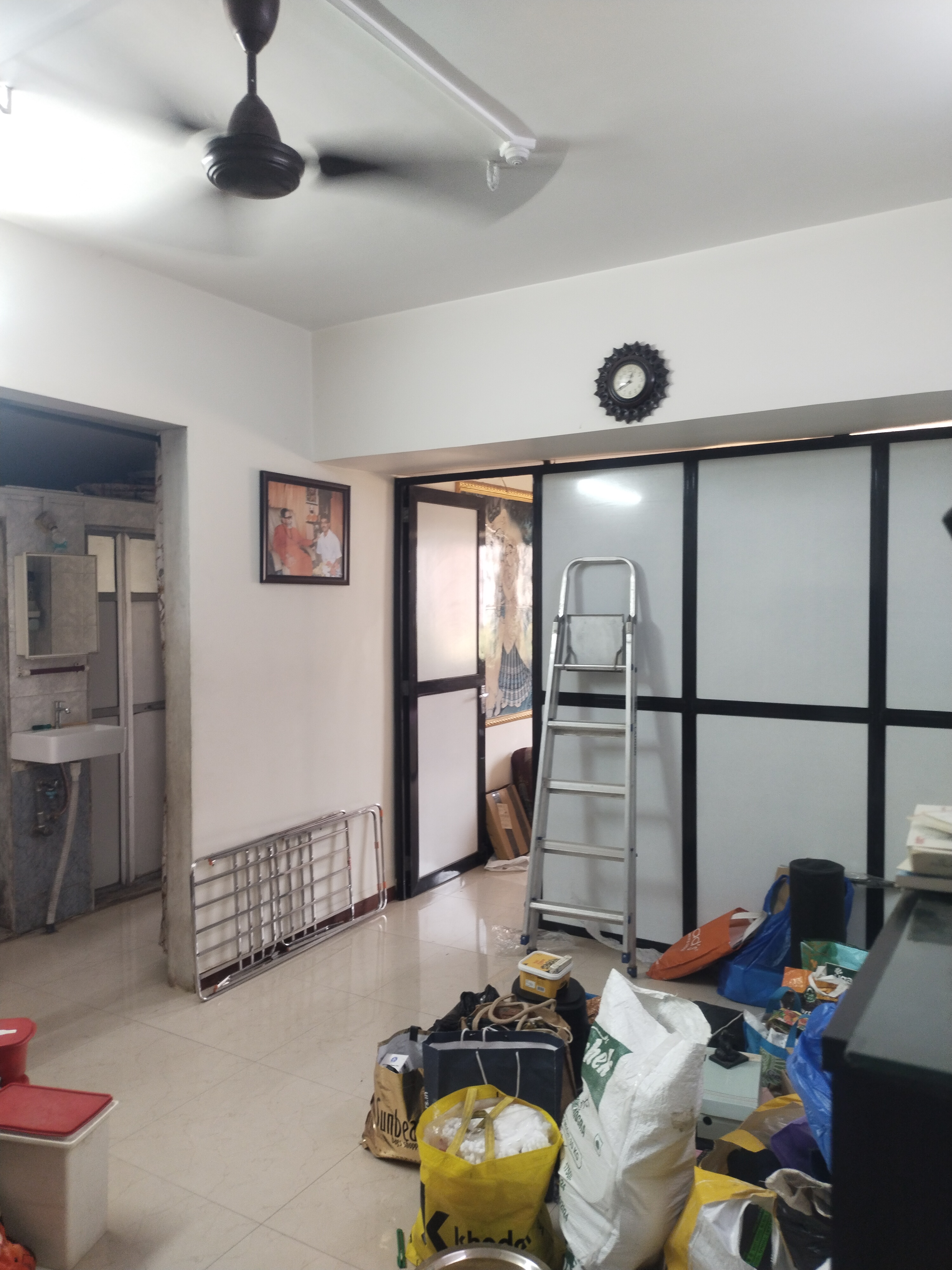 1.5 BHK + Study Room Apartment For Rent in Jeevan Prakash CHS
