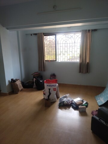 Living Room in 1.5 BHK Apartment at Jeevan Prakash CHS, Nehru Nagar – for Rent
