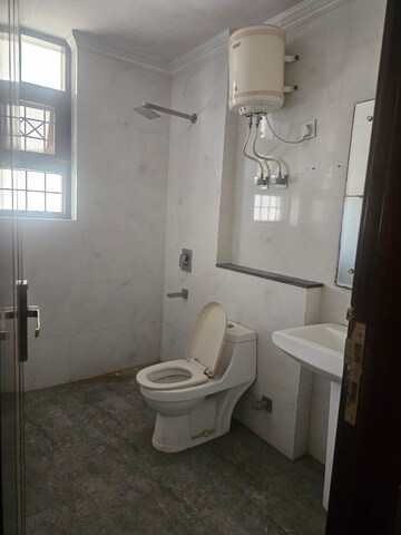 Bathroom in 3 BHK Builder Floor at Sector 47 – for Rent